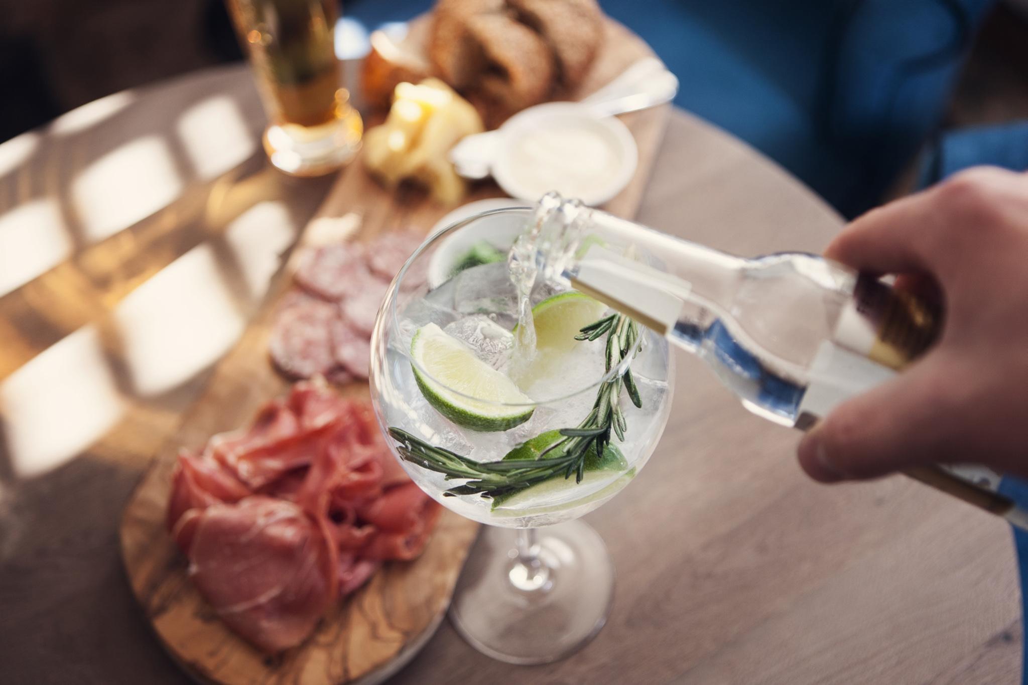 Carlton Ambassador Hotel 4*