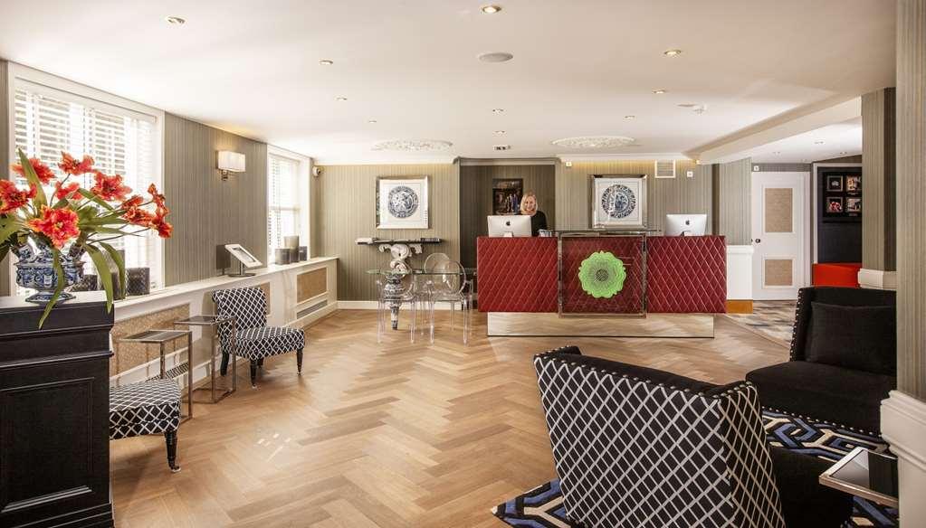 Carlton Ambassador 4*