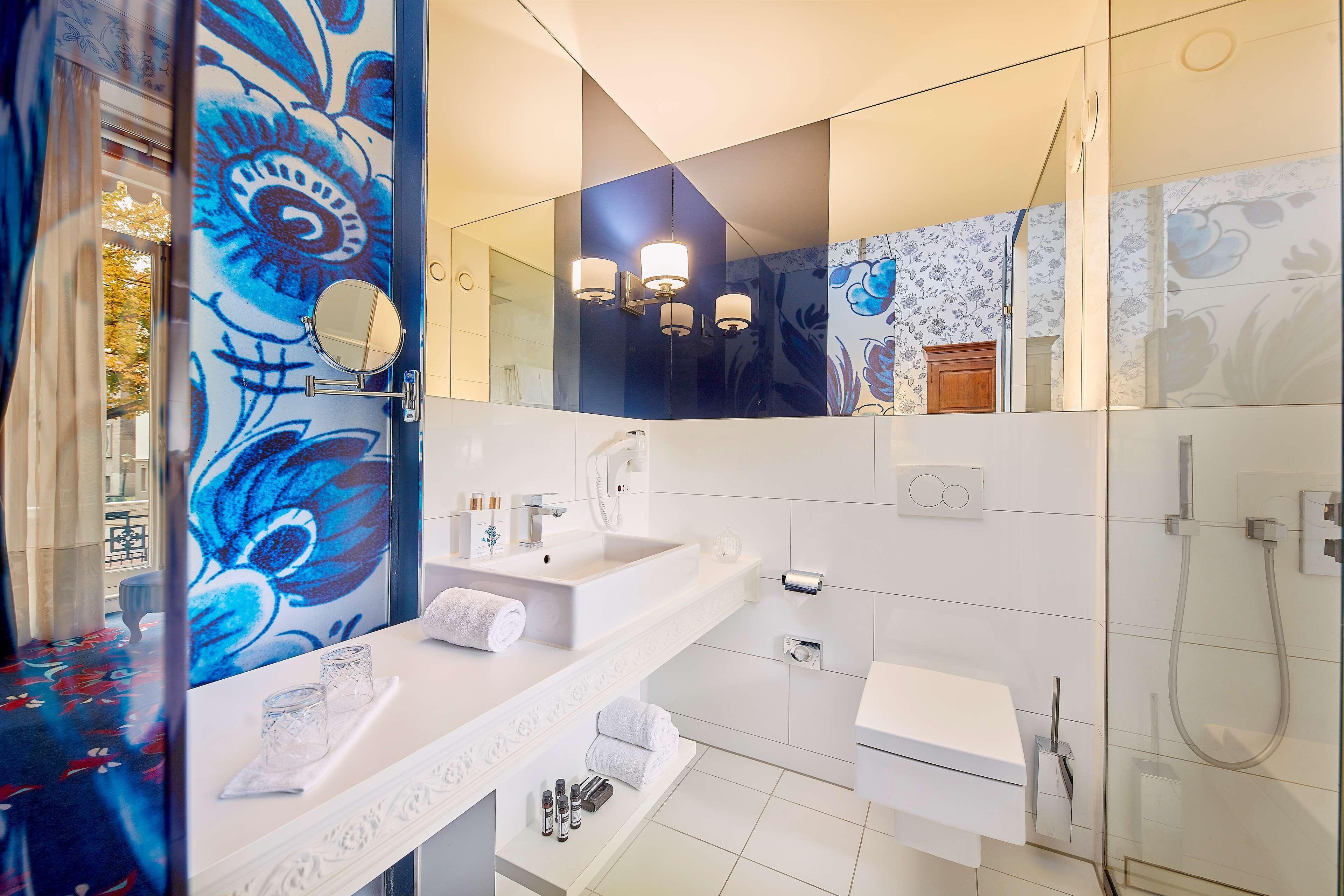 Hotel Carlton Ambassador 4*
